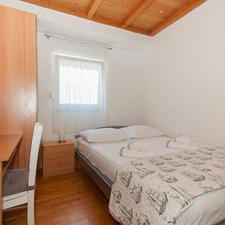 Apartment Luna Omiš Exteriér fotografie