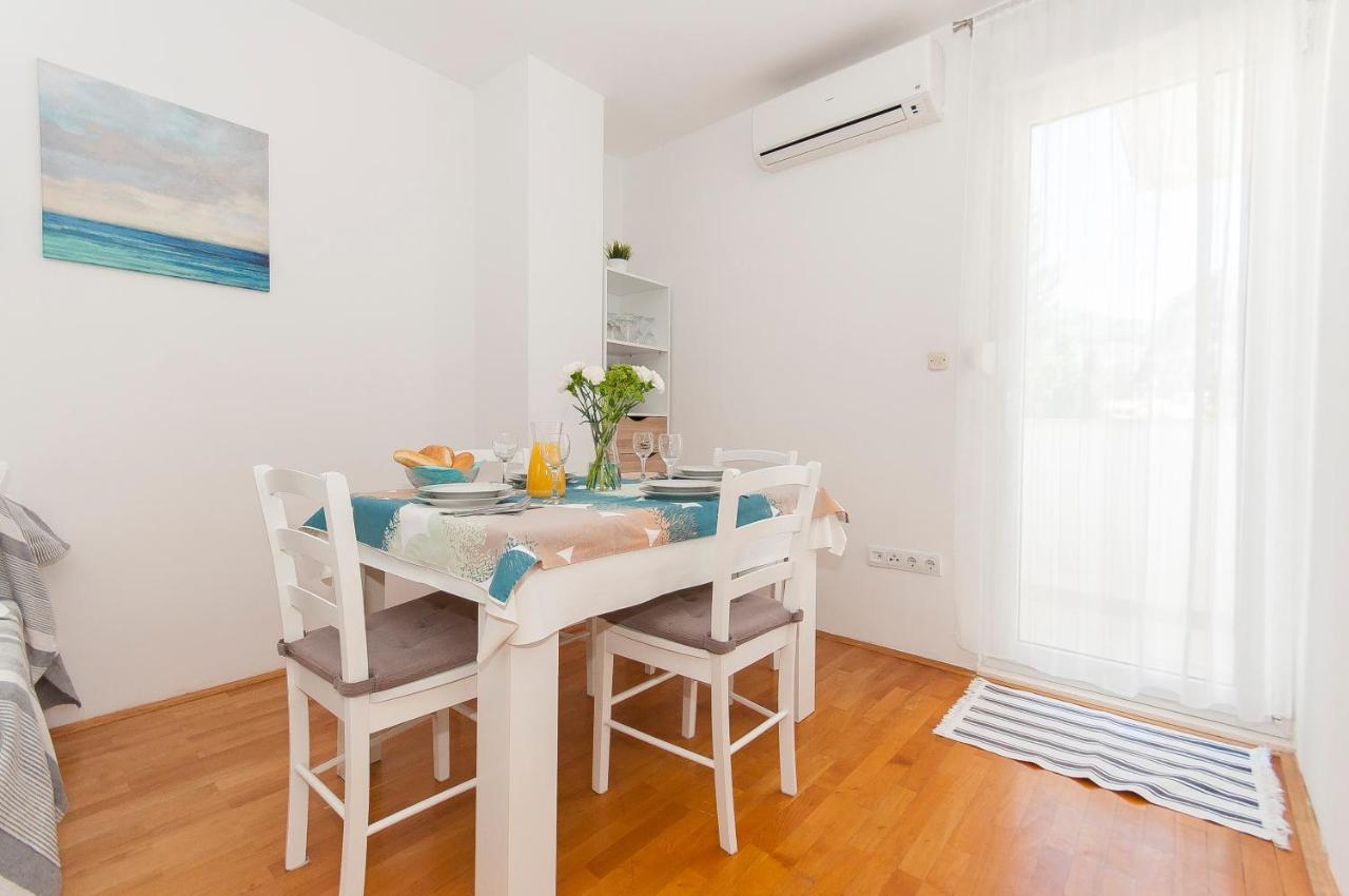 Apartment Luna Omiš Exteriér fotografie