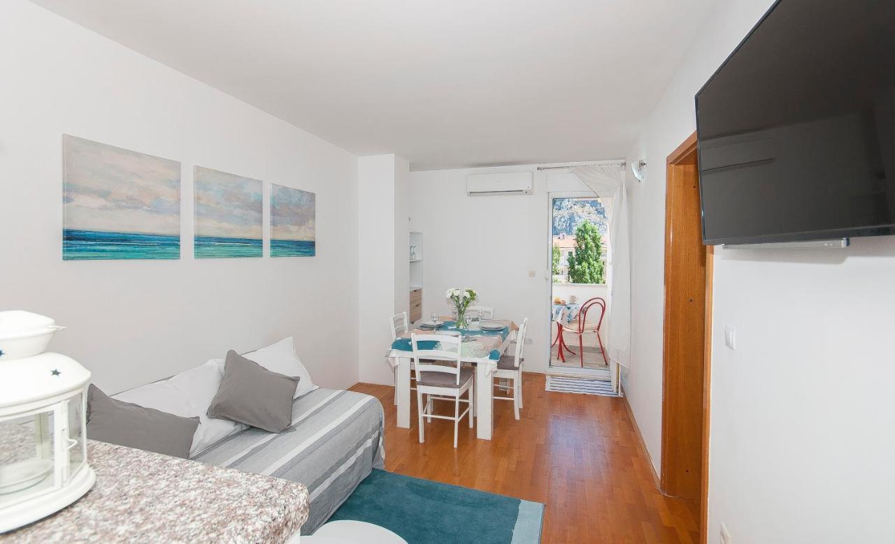 Apartment Luna Omiš Exteriér fotografie