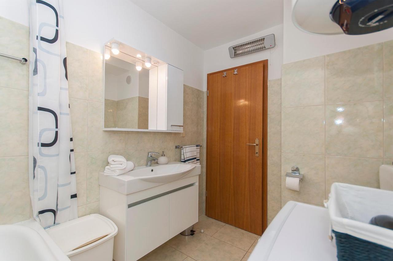 Apartment Luna Omiš Exteriér fotografie
