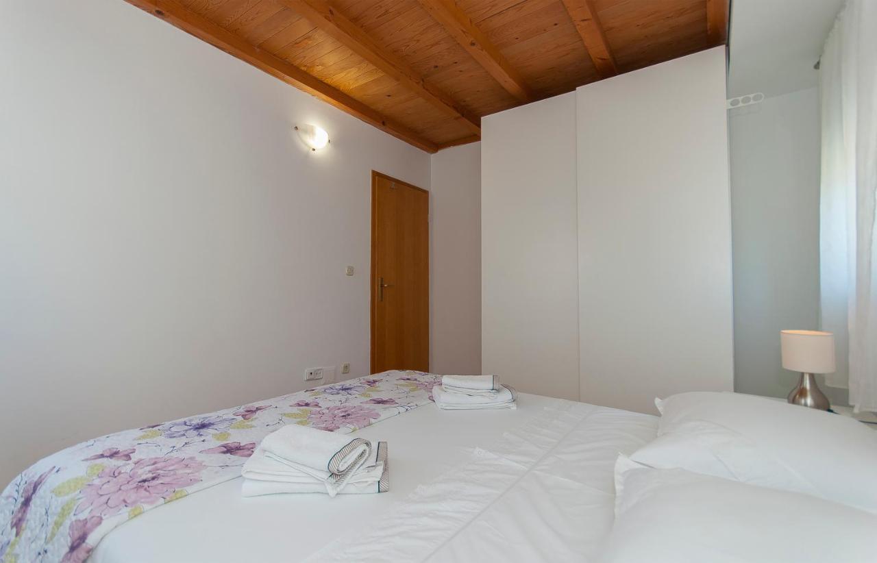 Apartment Luna Omiš Exteriér fotografie
