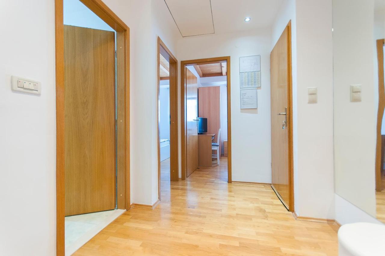 Apartment Luna Omiš Exteriér fotografie